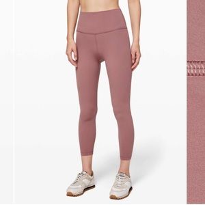 EUC Lululemon Align Crop *21" Red Dust Size 6